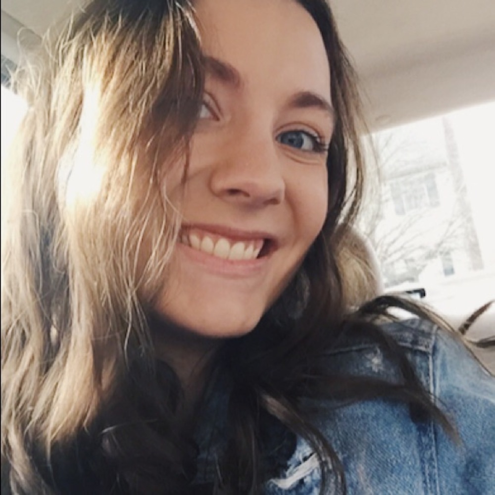 Meet your Posher, Emily